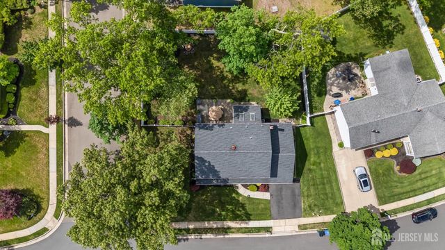 12 McFadden Drive, Monroe, NJ 08831