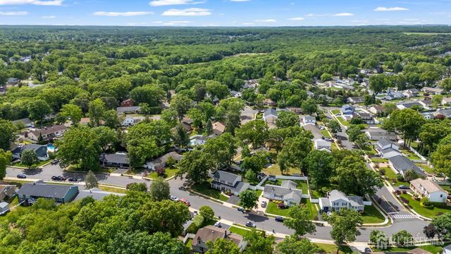 12 McFadden Drive, Monroe, NJ 08831