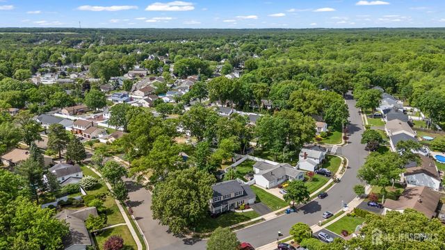 12 McFadden Drive, Monroe, NJ 08831