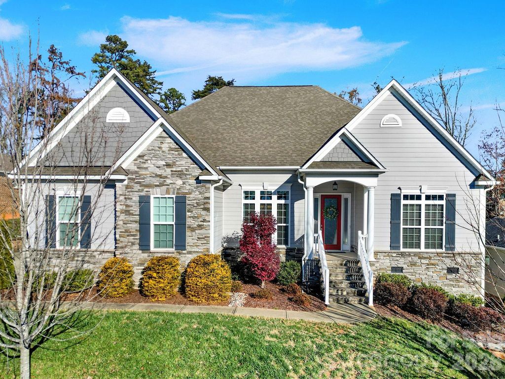 4198 Abernathy Place, Harrisburg, NC 28075