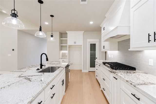 9307 Digby Drive, Gentry, AR 72734