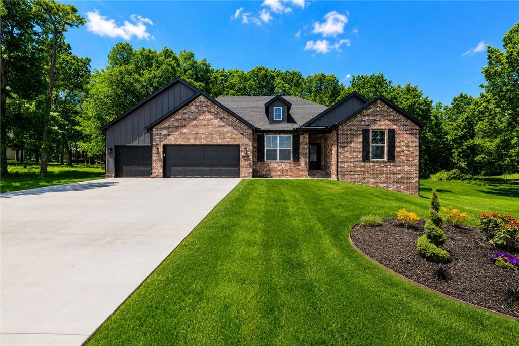 9307 Digby Drive, Gentry, AR 72734