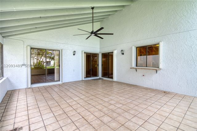 2156 Baton Rouge, Weston, FL 33326
