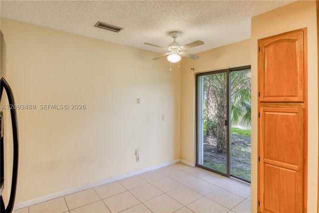 2156 Baton Rouge, Weston, FL 33326