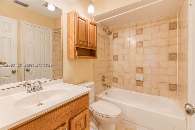 2156 Baton Rouge, Weston, FL 33326