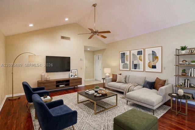 2156 Baton Rouge, Weston, FL 33326
