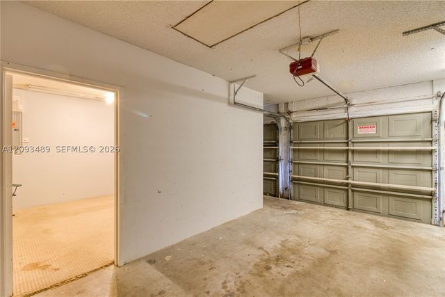 2156 Baton Rouge, Weston, FL 33326