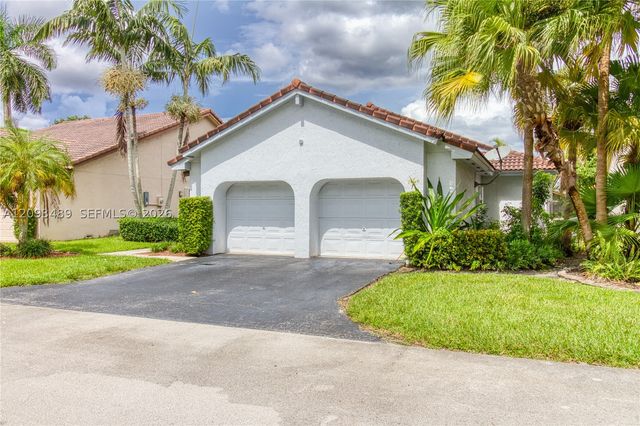 2156 Baton Rouge, Weston, FL 33326