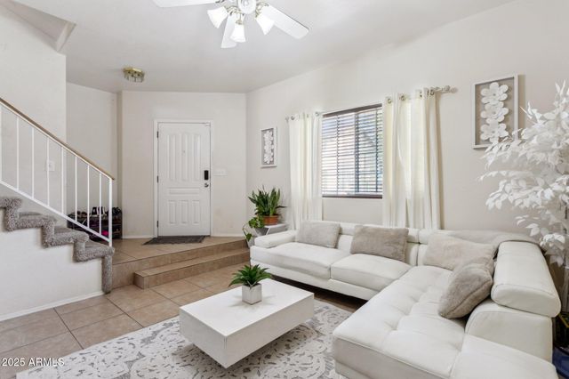 170 E GUADALUPE Road 152, Gilbert, AZ 85234