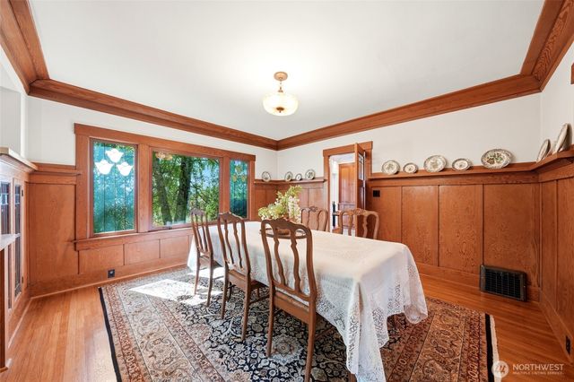 1519 1st Avenue N, Seattle, WA 98109