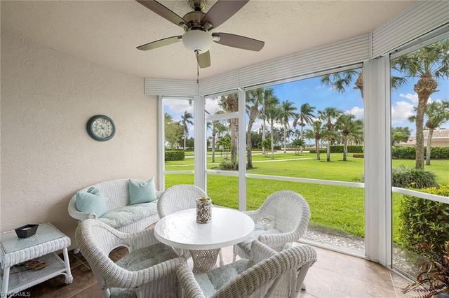 9022 Michael CIR 3, Naples, FL 34113