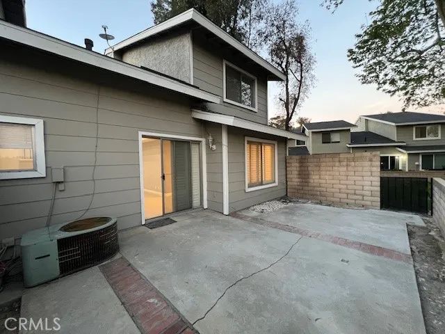 1366 Oahu, West Covina, CA 91792
