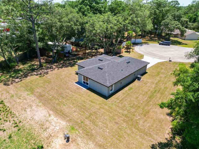 6 CEDAR TRACE COURT, Ocala, FL 34472