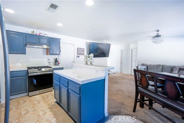 29483 Rock Point, Lake Elsinore, CA 92530