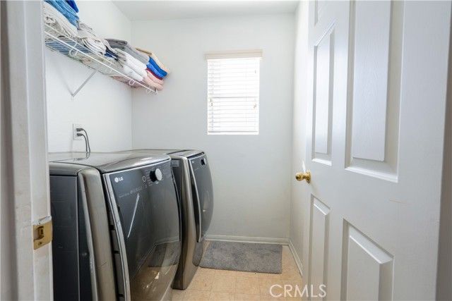 29483 Rock Point, Lake Elsinore, CA 92530