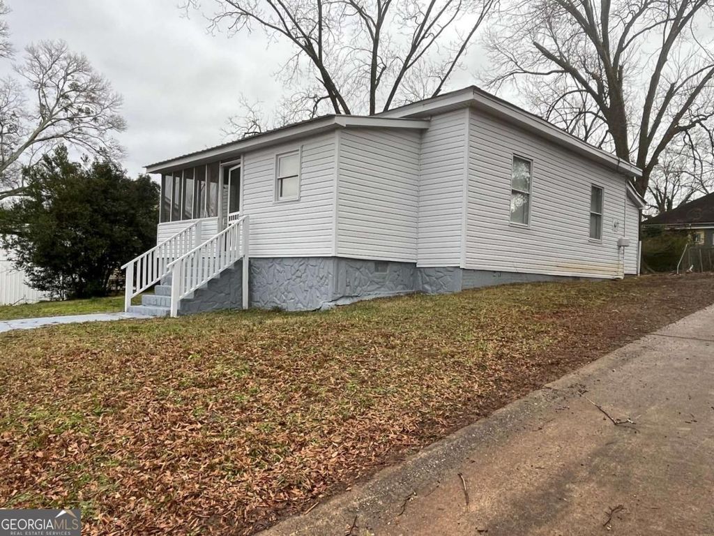 202 Cheatham Street, Griffin, GA 30223