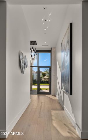 6962 E CACTUS WREN Road, Paradise Valley, AZ 85253