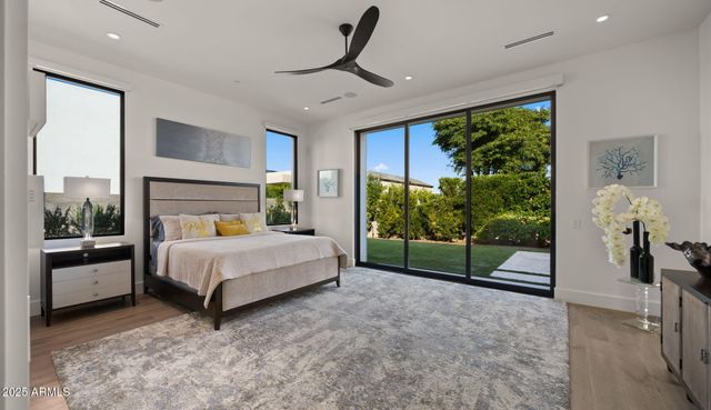 6962 E CACTUS WREN Road, Paradise Valley, AZ 85253