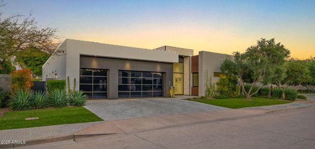 6962 E CACTUS WREN Road, Paradise Valley, AZ 85253