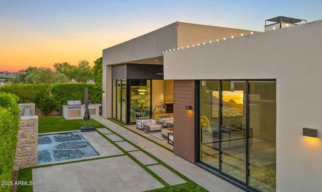 6962 E CACTUS WREN Road, Paradise Valley, AZ 85253