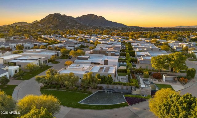 6962 E CACTUS WREN Road, Paradise Valley, AZ 85253