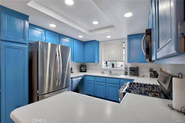 18121 Erik Court 314, Canyon Country, CA 91387