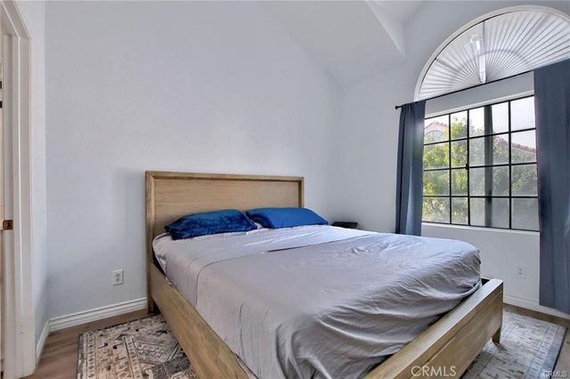 18121 Erik Court 314, Canyon Country, CA 91387