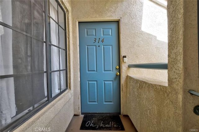 18121 Erik Court 314, Canyon Country, CA 91387