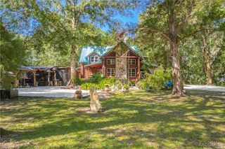 8199 W Pinoak Court, Homosassa, FL 34448