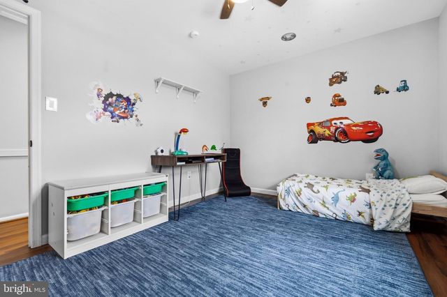 16040 FAIRWAY DR, Dumfries, VA 22025