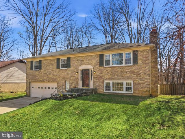 16040 FAIRWAY DR, Dumfries, VA 22025