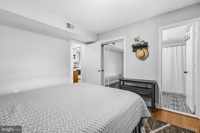 16040 FAIRWAY DR, Dumfries, VA 22025