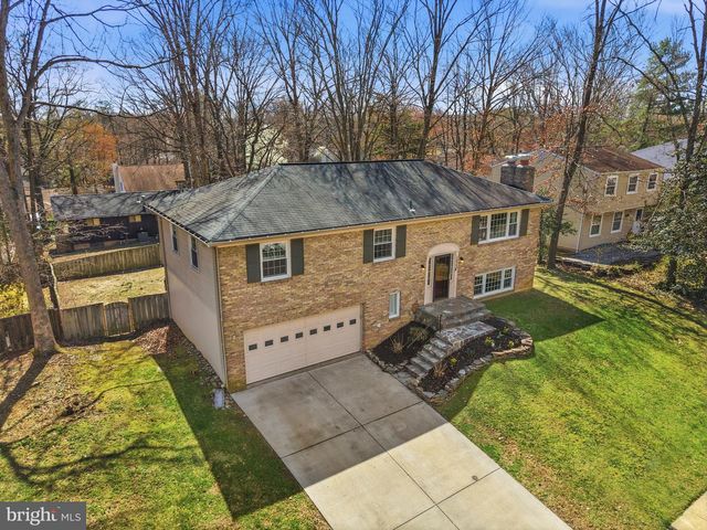 16040 FAIRWAY DR, Dumfries, VA 22025