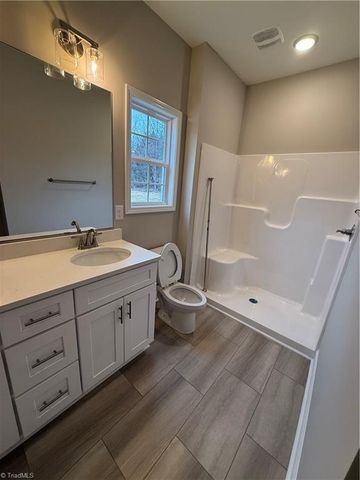 1015 Fairfield Drive, Yadkinville, NC 27055