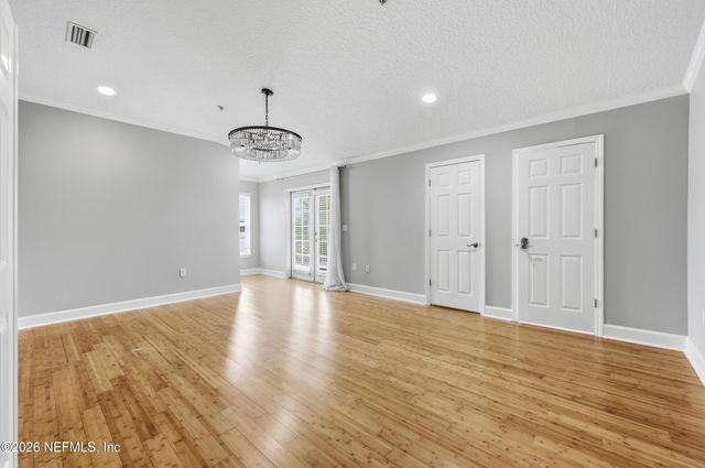 400 14TH Avenue N B, Jacksonville Beach, FL 32250