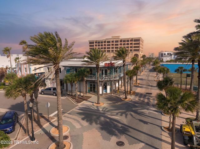 400 14TH Avenue N B, Jacksonville Beach, FL 32250