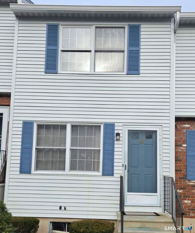 13 Holt Street APT 49, Plymouth, CT 06786
