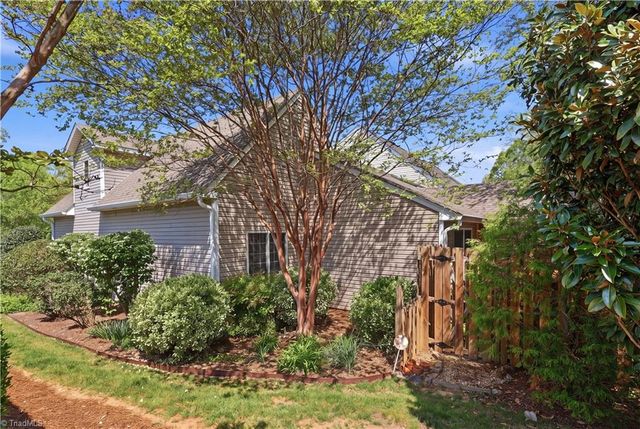 223 Misty Waters Lane, Jamestown, NC 27282