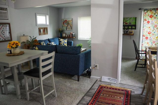 W9592 Lake Drive, Edgerton, WI 53534