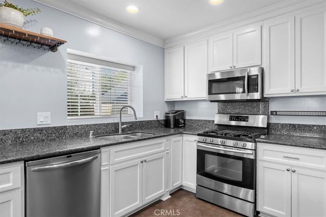 2067 Lomita, Lomita, CA 90717