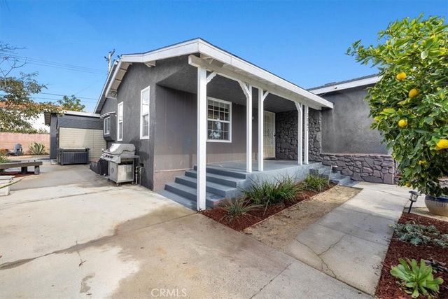 2067 Lomita, Lomita, CA 90717