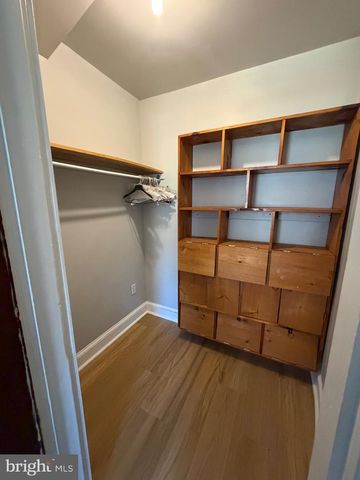 2753 RAYNER AVE, Baltimore, MD 21216