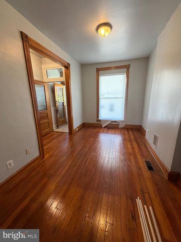 2753 RAYNER AVE, Baltimore, MD 21216