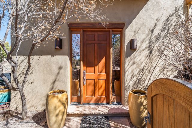 11 Pulitzer Trail E, Santa Fe, NM 87506