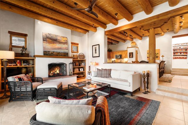 11 Pulitzer Trail E, Santa Fe, NM 87506