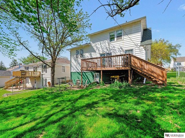 4827 Hickory Street, Omaha, NE 68106