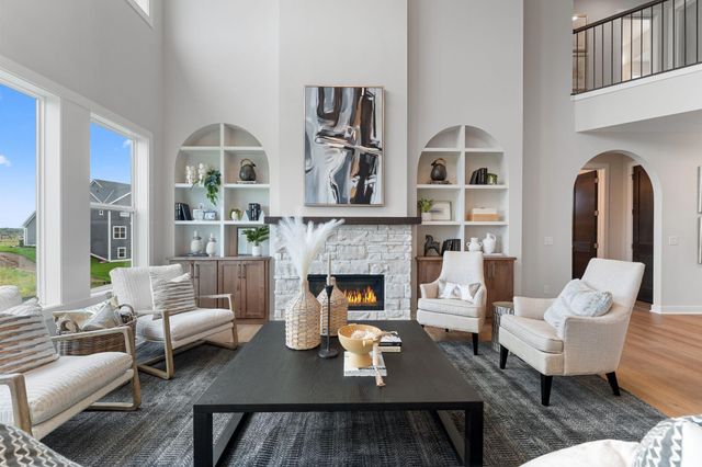 18278 104th Avenue N, Maple Grove, MN 55311