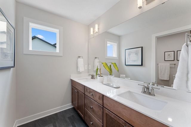 18278 104th Avenue N, Maple Grove, MN 55311