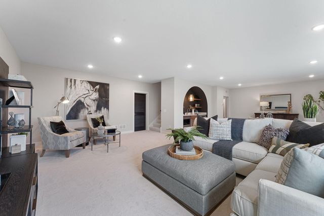 18278 104th Avenue N, Maple Grove, MN 55311