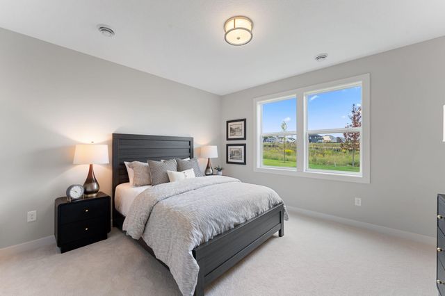 18278 104th Avenue N, Maple Grove, MN 55311